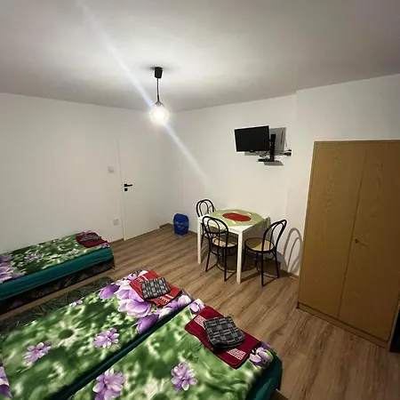 Helena ホームステイ